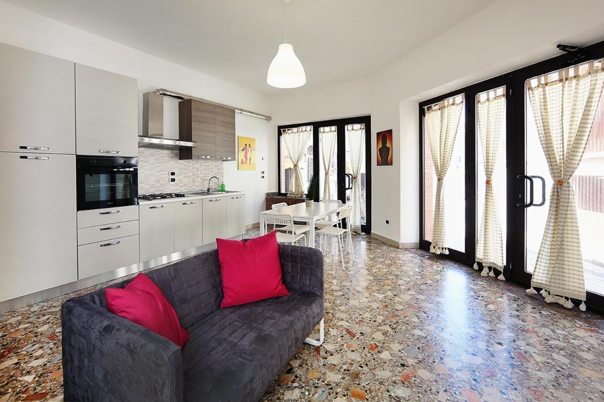 Casa Pirri Apartment Castelmola Luaran gambar