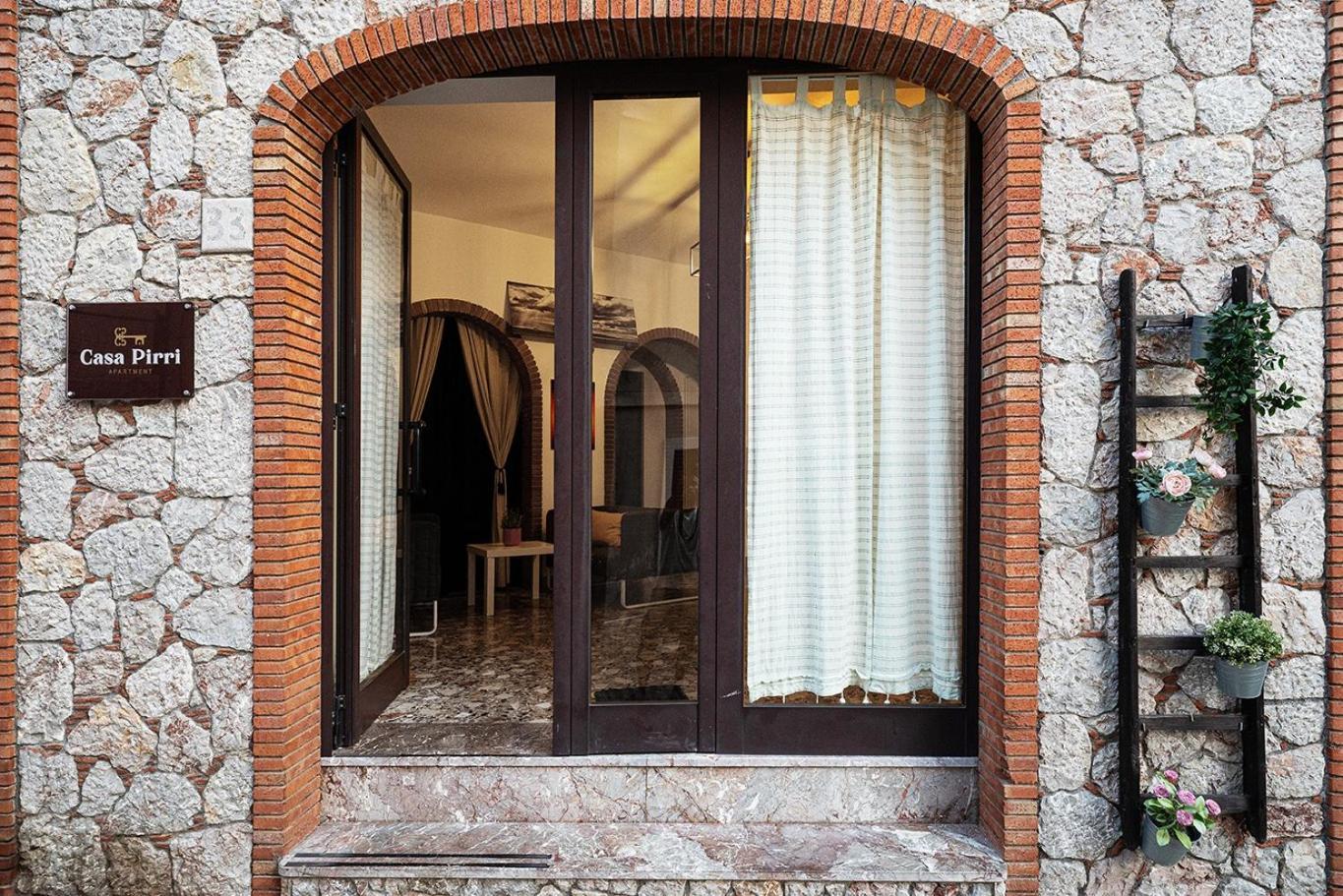 Casa Pirri Apartment Castelmola Luaran gambar